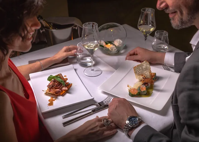 Hotel Forlanini 52 Parma