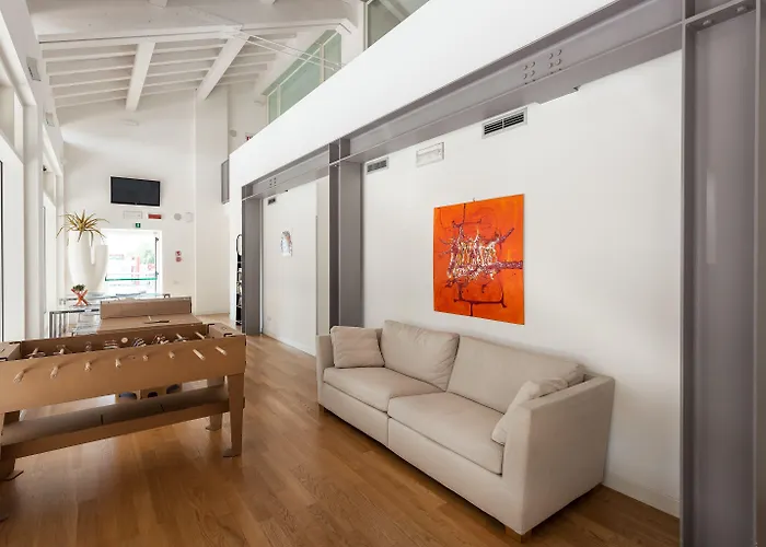 Otel Forlanini 52