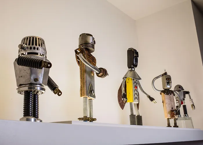 Forlanini 52 מלון