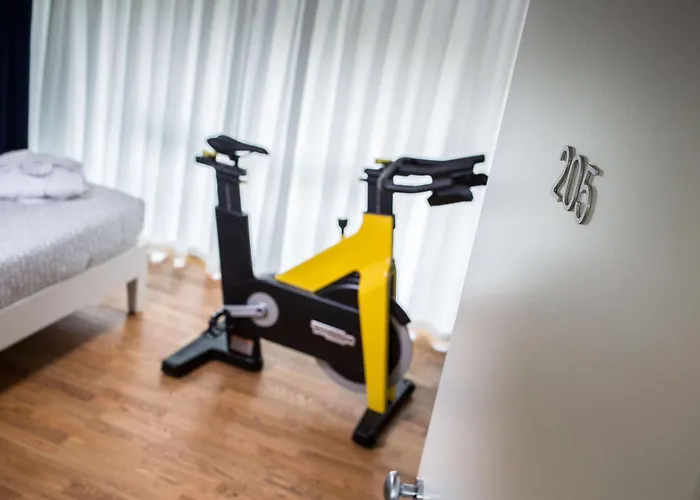 Forlanini 52 מלון 3*