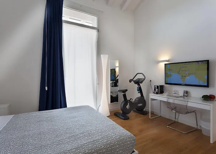 Otel Forlanini 52